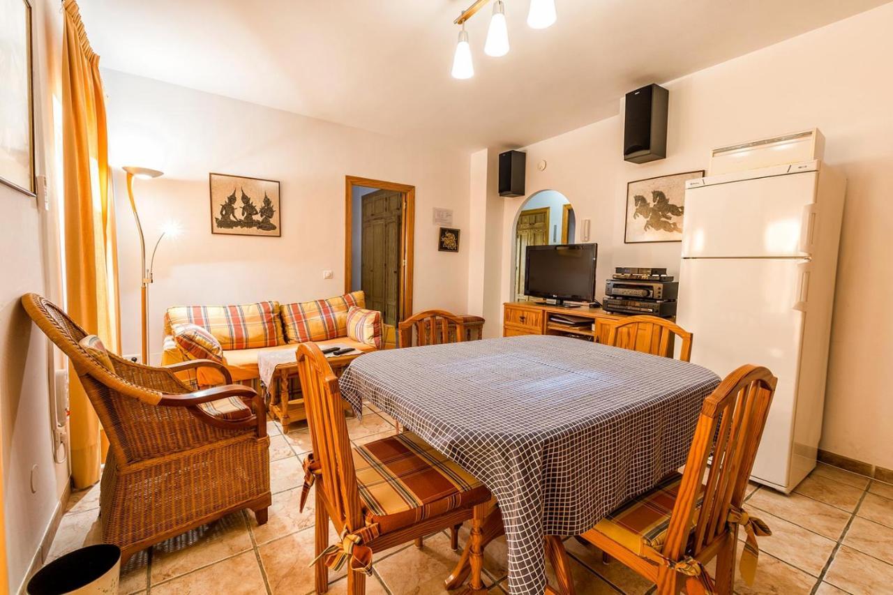 Casa Charlotte Daire Nerja Dış mekan fotoğraf